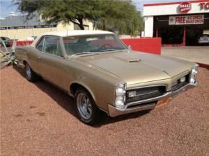 1967 PONTIAC GTO