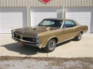 1967 PONTIAC GTO